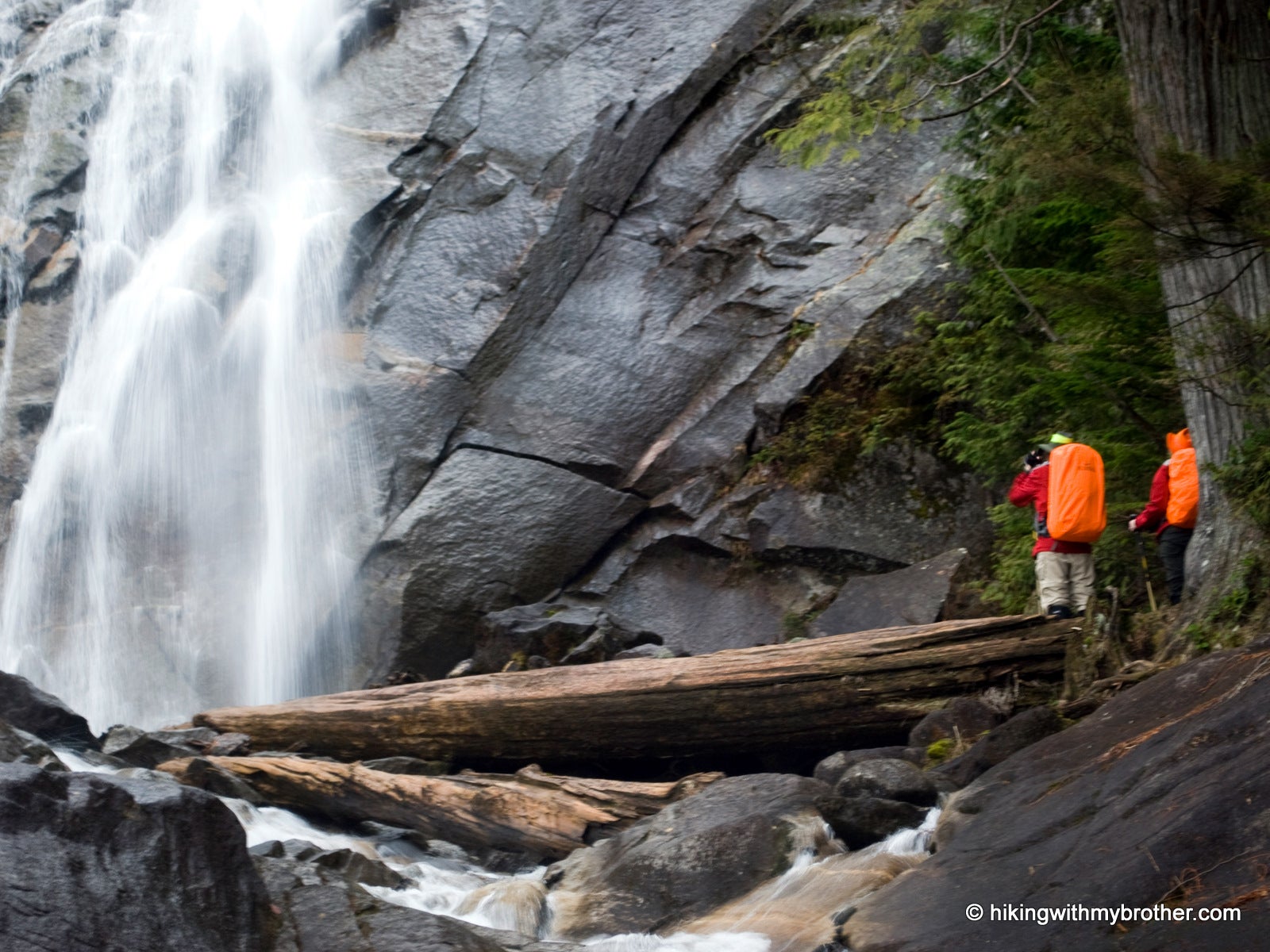 For $120 you get a simple, top loading pack ideally suited to light (30 pounds or less) weekend loads. I tested this pack on a winter climb of 14,225-foot Mount Quandary in CO, through Snoqualmie Pass in WA's Cascades, and over and around Sugarloaf in VA.