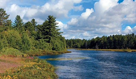 3lithikesfoxriver 1207 445x260.jpg 9913 Backpacker_Magazine_Fox_River_MI