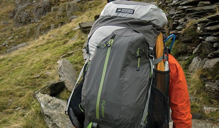 rei flash 65 backpack