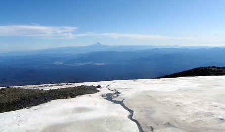 Slideshow Mt Adams 7 445x260 18461 slideshow mt adams 7 445x260