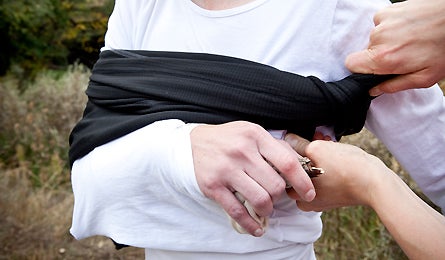 Slideshow Broken Arm 5 445x260 18825 slideshow broken arm 5 445x260