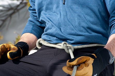 Slideshow Hip Belay 1 445x260 22613 slideshow hip belay 1 445x260