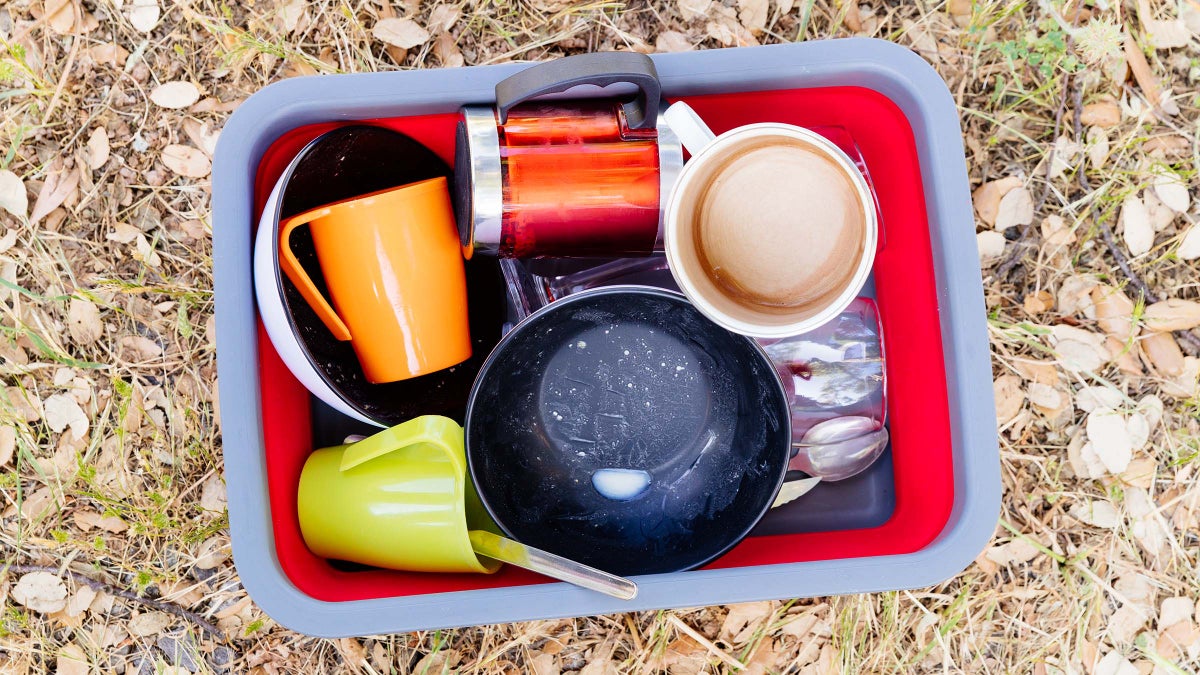 What's the Best Way to Wash Camp Dishes? Backpacker