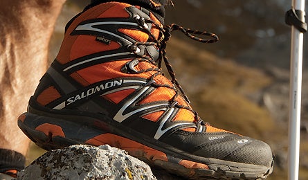 Editors Choice 2010 Salomon Wings Sky 445x260 23262 editors choice 2010 salomon wings sky 445x260