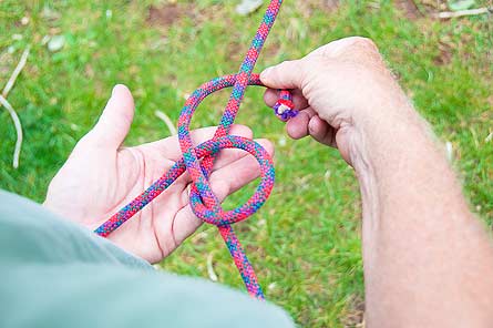 Knot Slideshow Bowline 5 445x296 24661 knot slideshow bowline 5 445x296