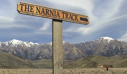 BP0312NZ Dorn Narnia 180 Bjk 445x260 32374 Narnia Track, South Island (Jonathan Dorn)