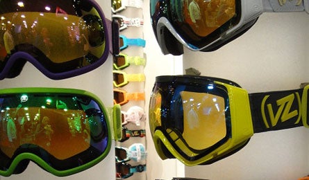 "vonzipper goggles 445x260"