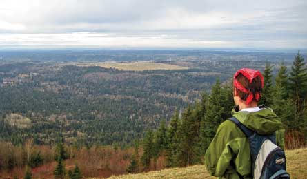 BP0612 HikingBrother Seattle 445x260.jpg 37790 BP0612_HikingBrother_Seattle_445x260.jpg