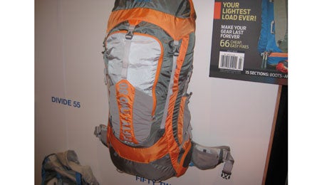 MHM5280 445x260 38158 Mile High Mountaineering Fifty-Two 80 Pack