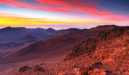 "BP0313TRIPW_TM_Hilal_SlidingSand_bjk_445x260.jpg"