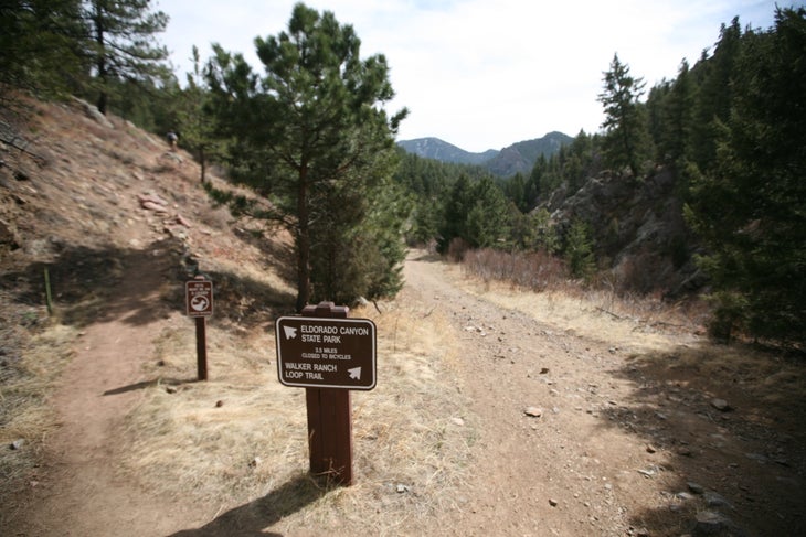 Junction - Walker Ranch Sign None