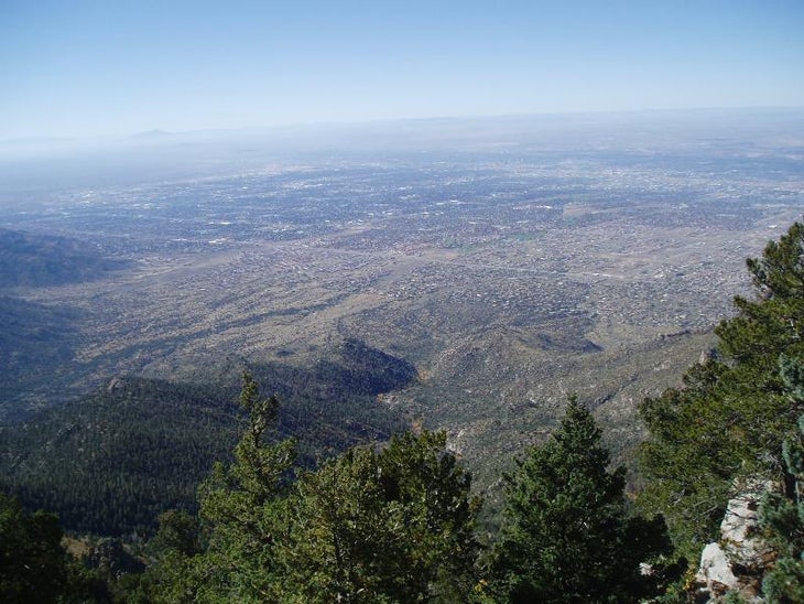 La Luz Views of the City None