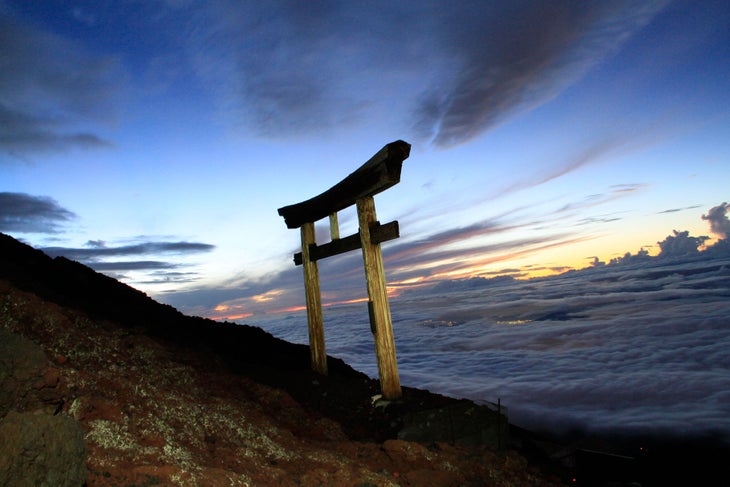 Mt. Fuji Tom Angsten went around the world from Hixson, TN to Mt Fuji to catch this sunrise.