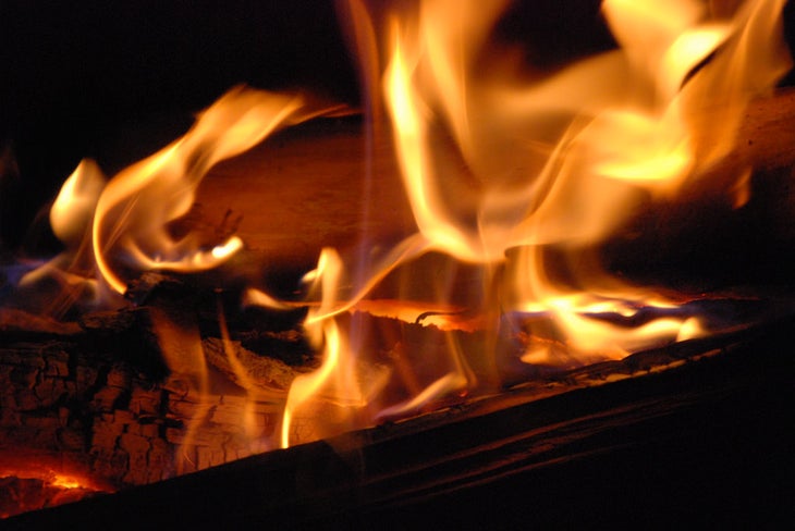 2896518677_5595537cc9_b Campfire