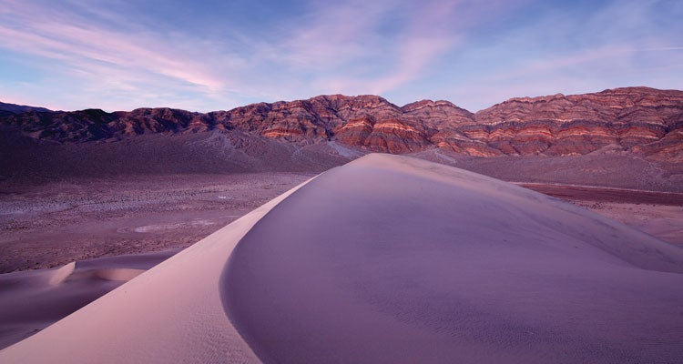 "Eureka Dunes Dusk (Photo by Brauer/GTPhoto)"