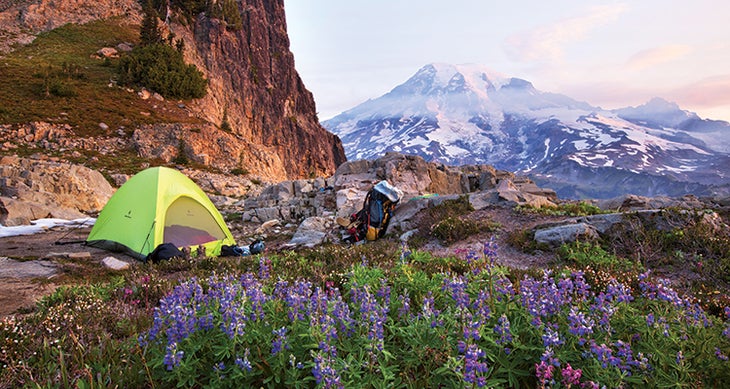 BP0115EASY_ViewfinderRainier0604_Floris_750x400 Camp at this perfect spot in the Tatoosh Range