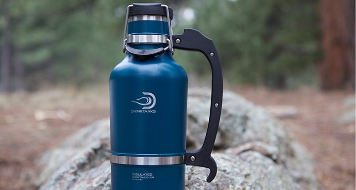 Stainless Steel Water Bottle Growler for Travel 64 Ounces and Tailgate Parties Juvale Beer Growler Camping Silver Stainless Steel Water Bottle Growler for Travel 64 Ounces and Tailgate Parties Juvale Beer Growler Camping Silver