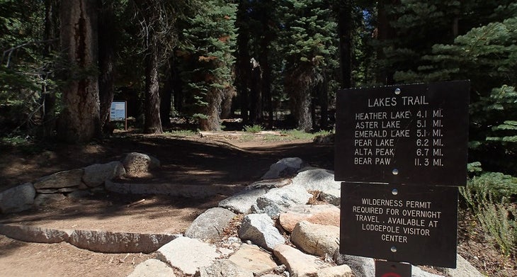 Lakes Trail Trailhead Lakes Trail Trailhead