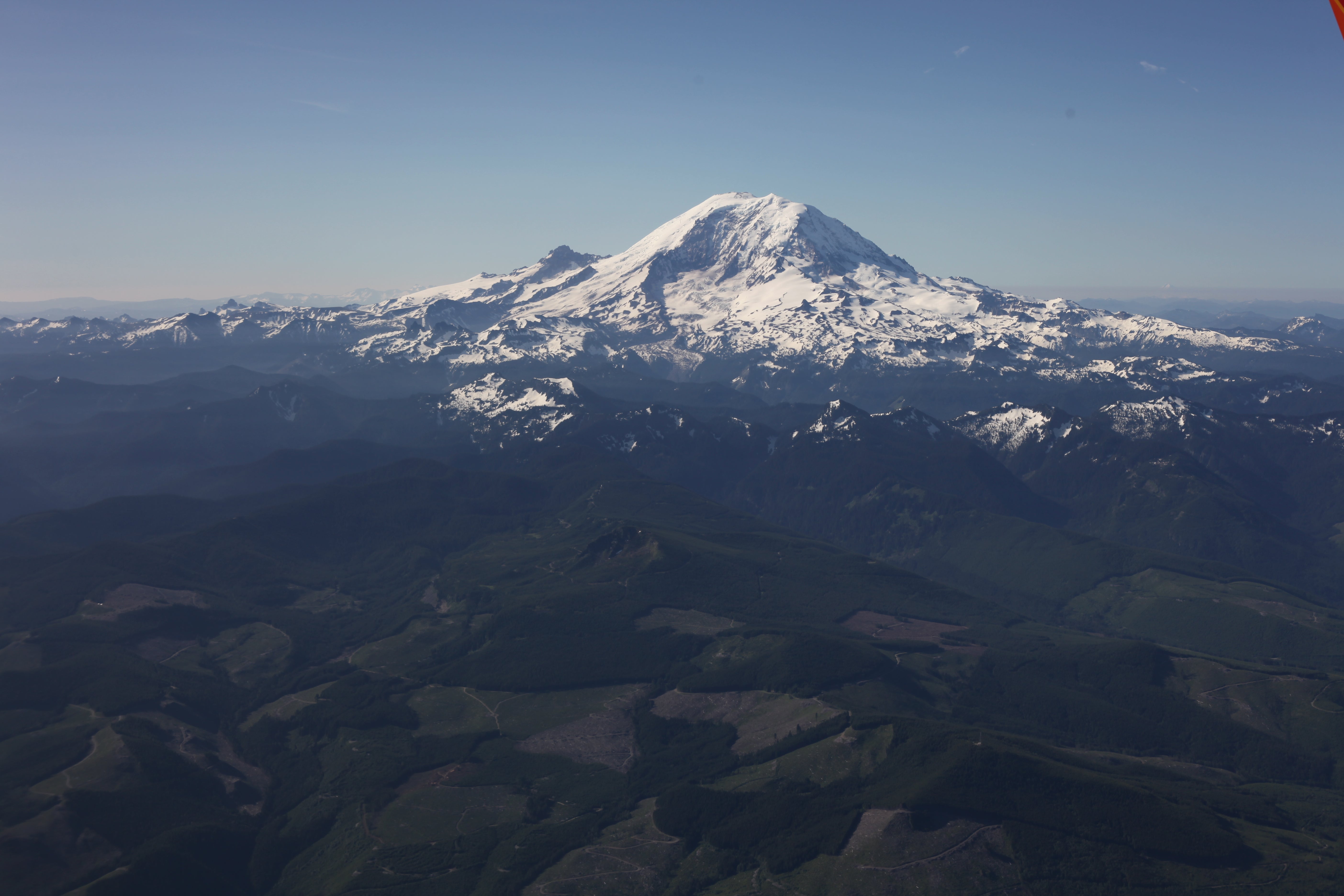 "Mount Rainier, seen from an airplane"