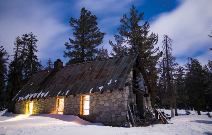 BP1017FEAT_HUTS_OstranderInsetAurora Ostrander Ski hut