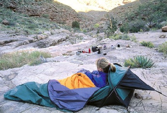 1998_09 editors choice 1998 the north face soloist bivy