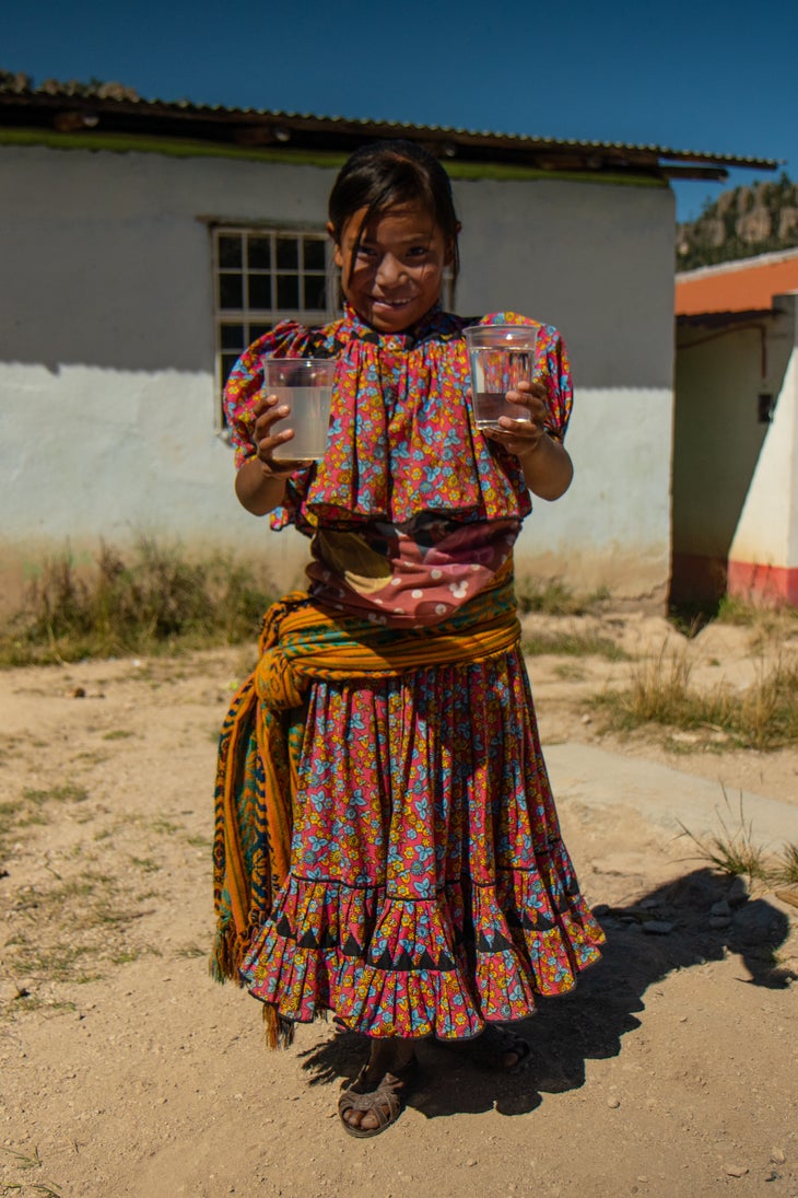 Buying Lifestraw Water Filters Helps School Children In Mexico Access Clean Water