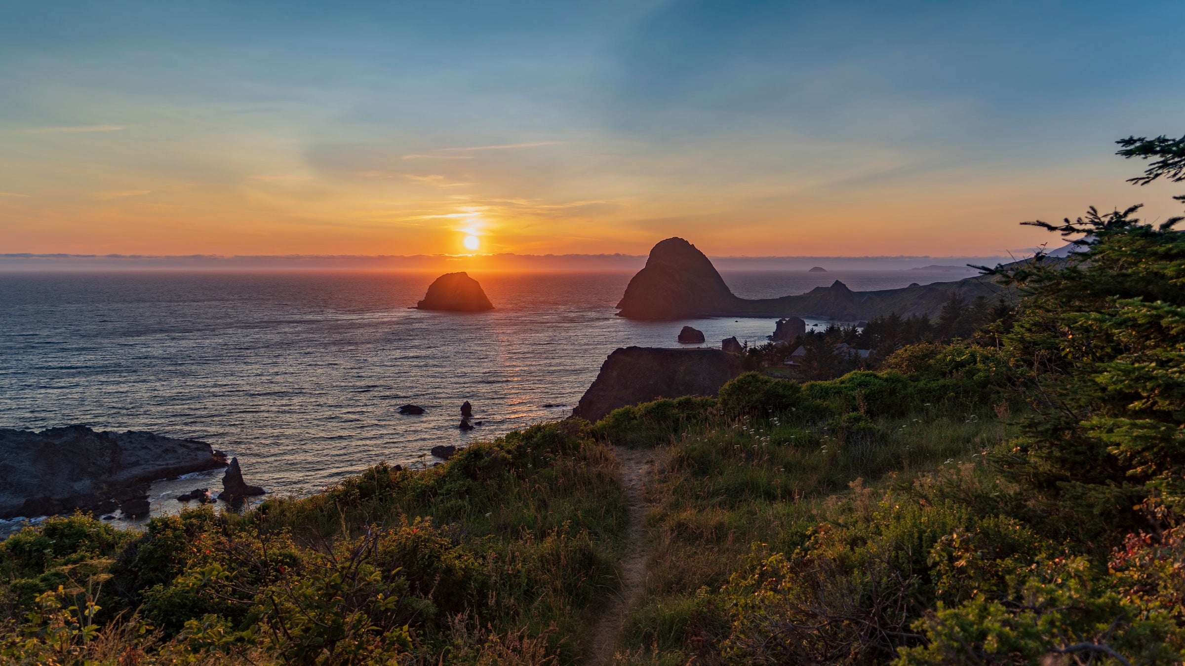 The Oregon Coast Trail is the Quirkiest Thru-Hike Out There  Backpacker