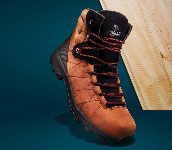 Best Shoes For Hiking In Snow Buy and Slay