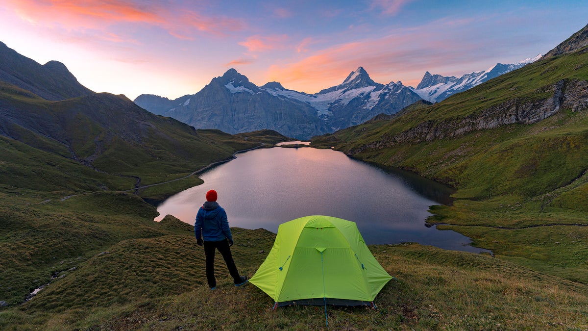 How to Find and Set Up the Best Campsite of Your Life