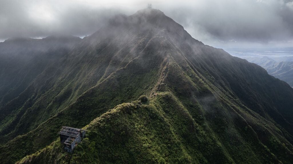 NextImg:Hawaii Bill Would Make Scofflaw Hikers Pay for Their Own Rescue