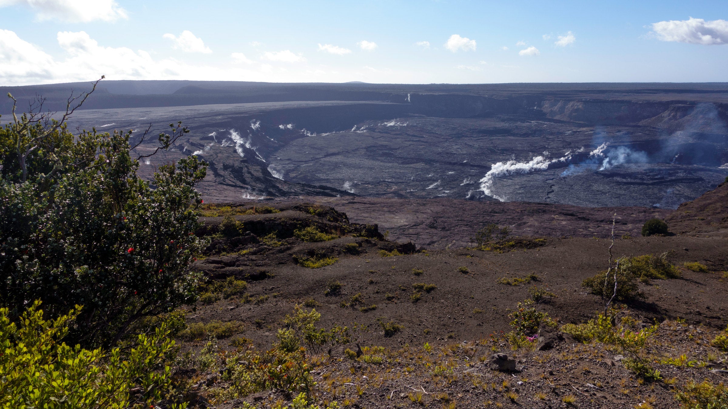 Hiker Dies After Entering Closed Area at Hawaii Volcanoes National Park