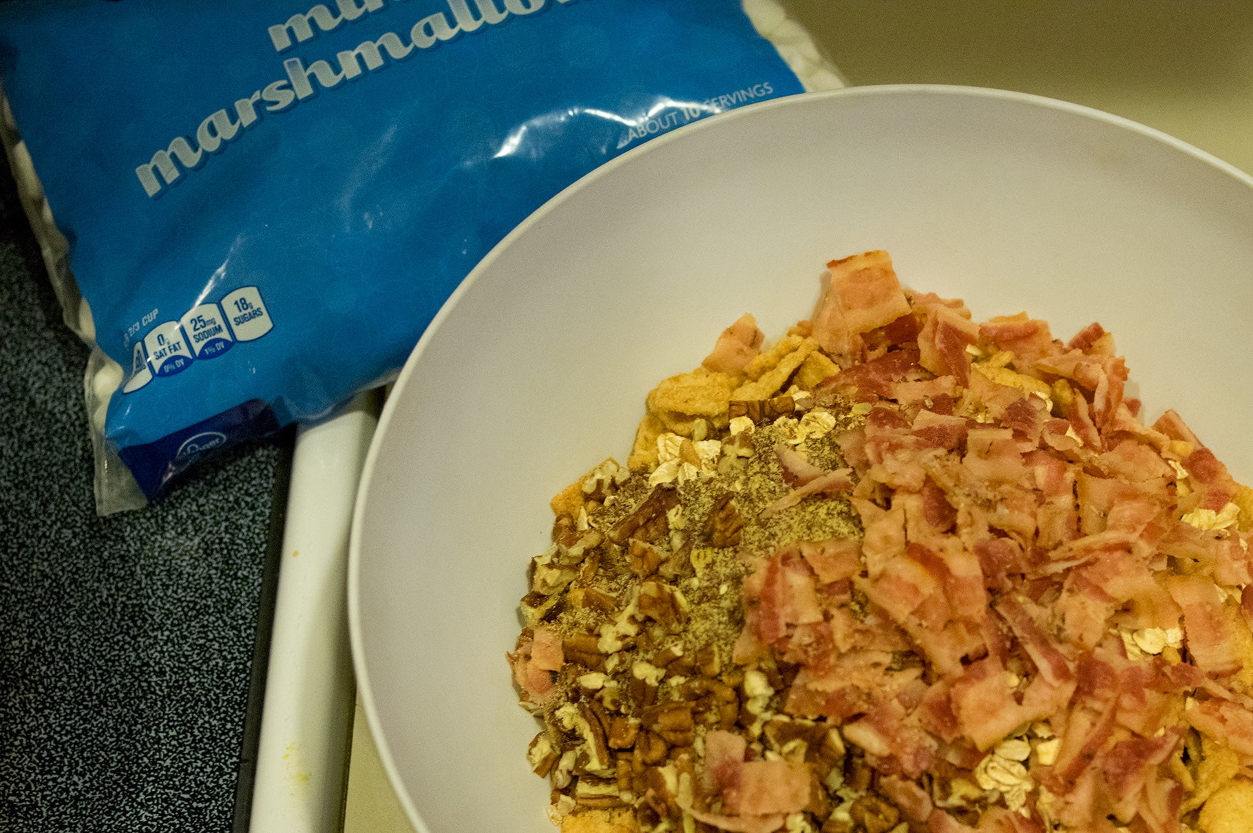 Bacon Krispy Bars: Step 1 Blend cereal, rolled oats, ground flax seeds, chopped pecans, and bacon in a bowl.