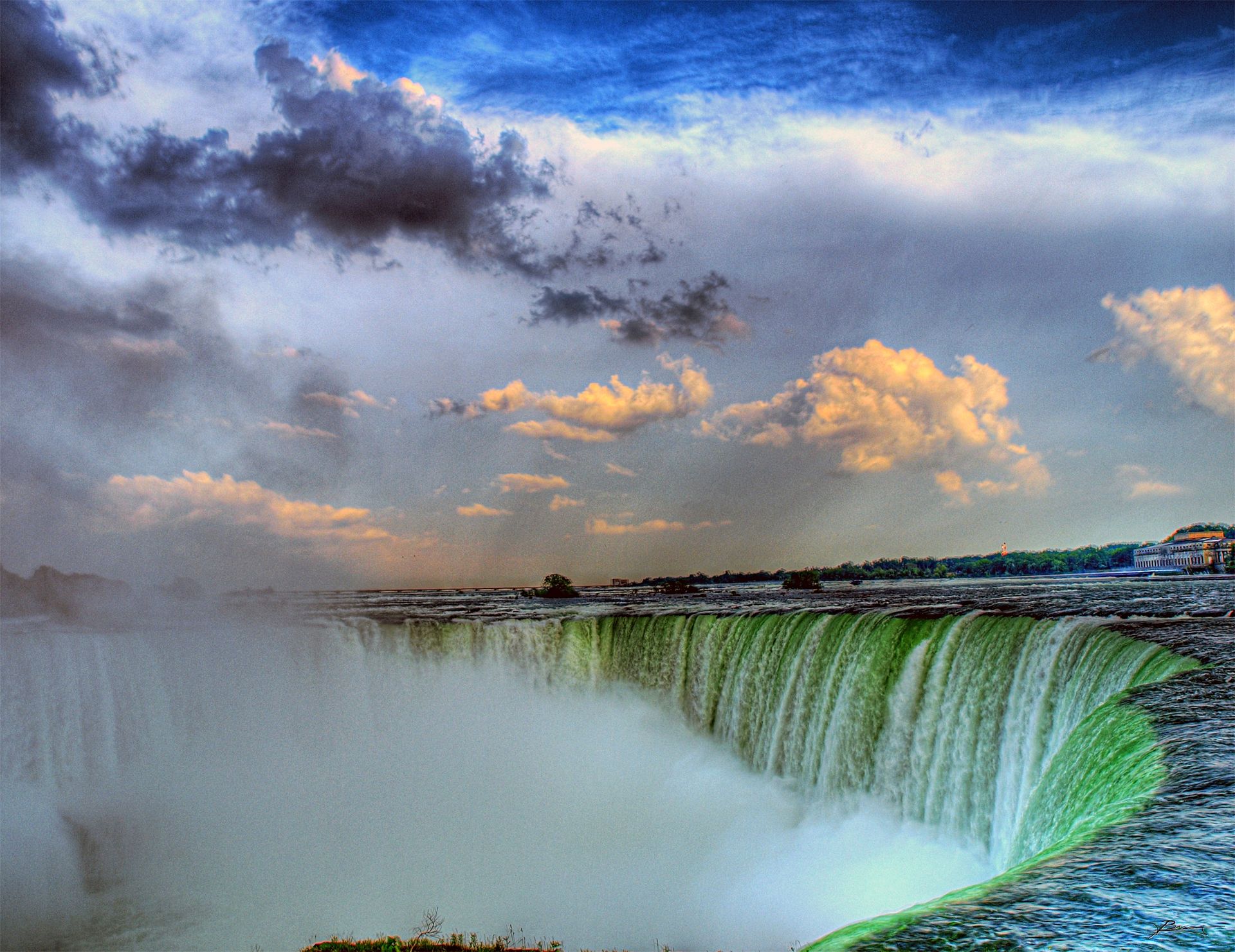 niagara falls None